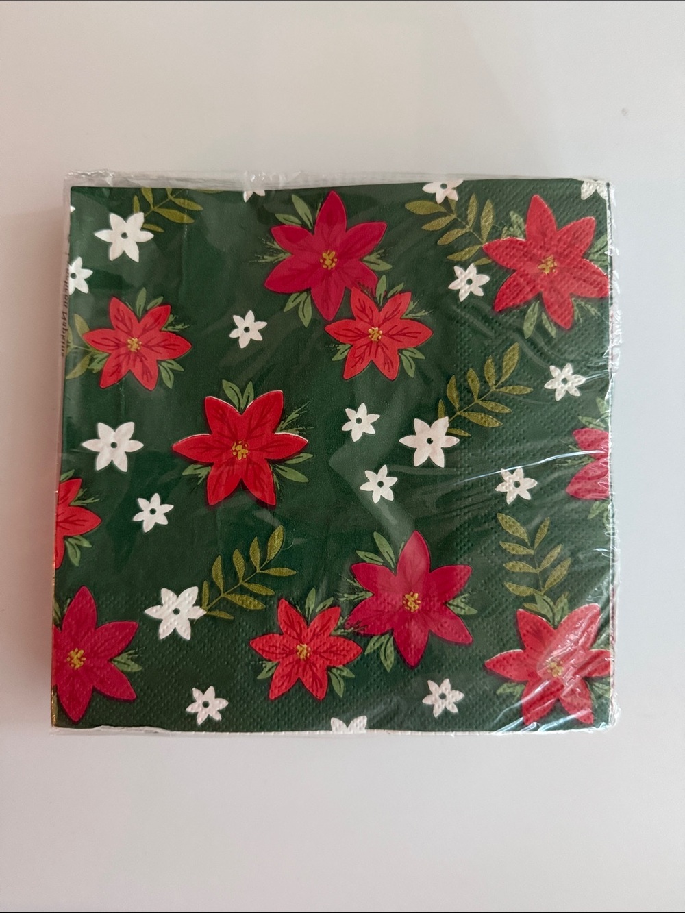 Poinsettia nwt Paper Napkins 2 sets of 40 13 x 13 - Green Background Christmas